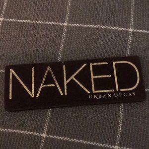 Urban Decay Naked eye shadow pallet